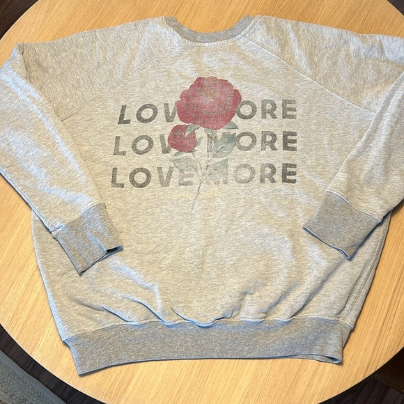 Spiritual Gangster ‘Love More’ Sweatshirt - Picture 1 of 5